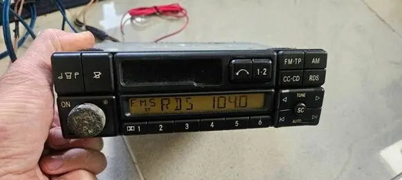 Mercedes-Benz S W126 Radio/CD/DVD/GPS head unit 0038208286 BE2210 BECKER