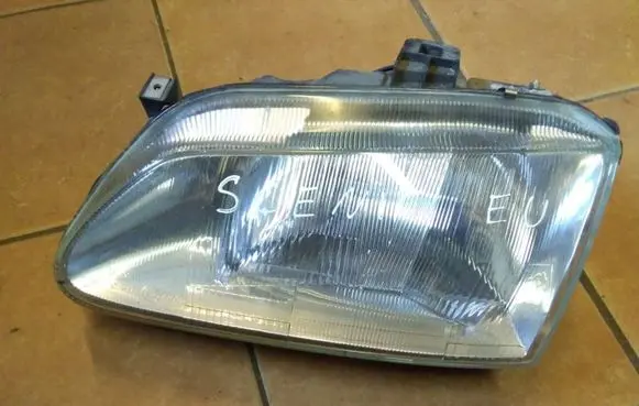 Renault Scenic I Headlight/headlamp