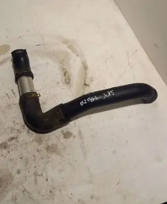 Intercooler hose/pipe