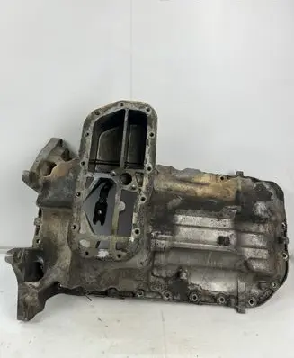 Toyota Land Cruiser (J120) Oil sump 585011