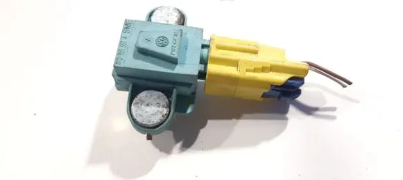 Audi A6 S6 C6 4F Airbag deployment crash/impact sensor 4F0955557A