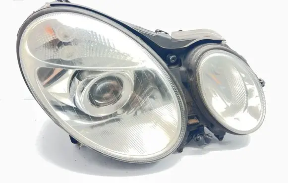 Mercedes-Benz E W211 Headlight/headlamp 15436001