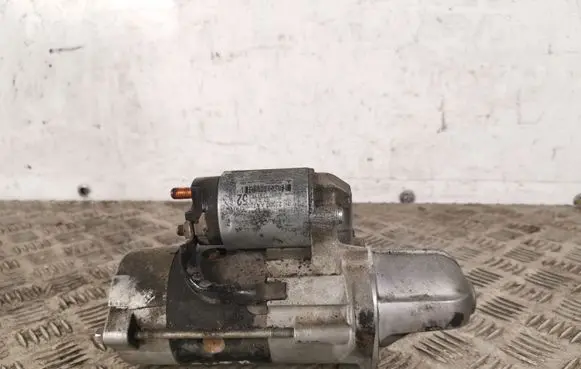 Subaru Outback (BS) Starter motor 23300AA780