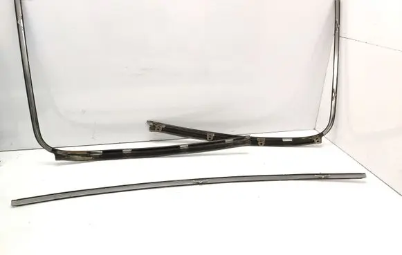 Mazda 929 Rear windscreen/windshield window 