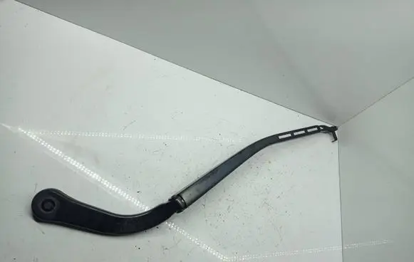 Front wiper blade arm