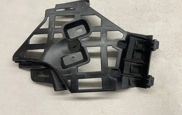 Volkswagen Passat Alltrack Front bumper mounting bracket 3g0807177f