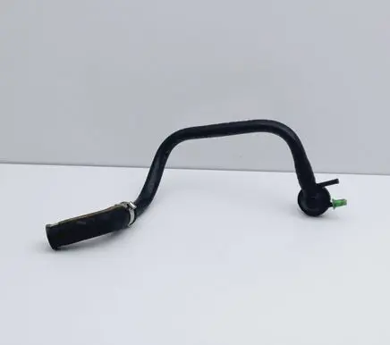 Audi A4 S4 B5 8D Vacuum line/pipe/hose 8D1611931M