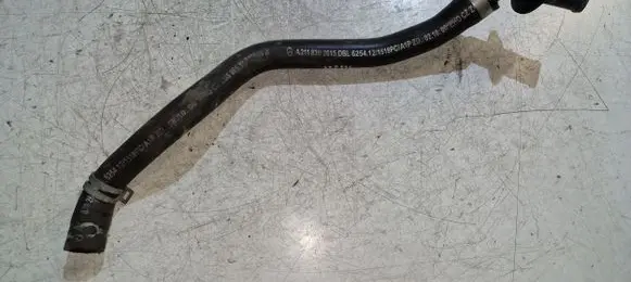 Mercedes-Benz E W211 Engine coolant pipe/hose A2118302615