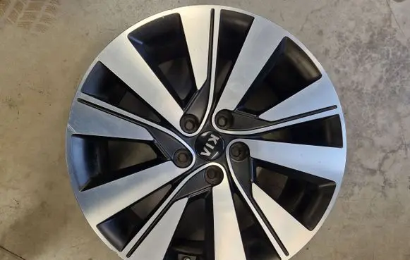 R19 alloy rim