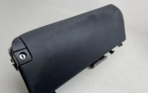 Lexus IS 220D-250-350 Glove box 5555053050 5543353020 5551353020