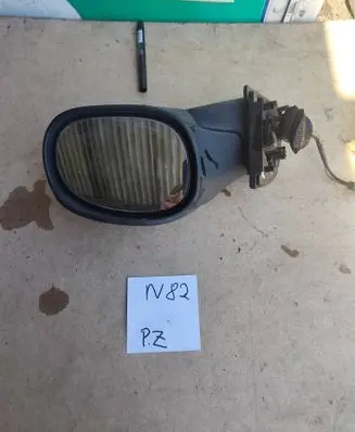 Citroen C3 Front door electric wing mirror 293847