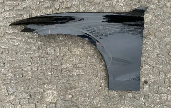 Volvo V60 Fender