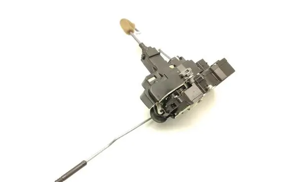 Opel Antara Rear door lock
