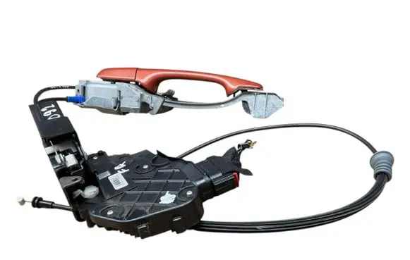 Volvo C30 Front door lock 30799301
