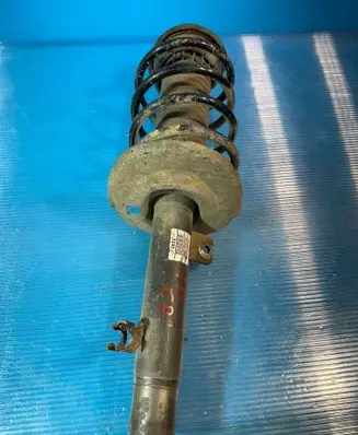 Peugeot 208 Front shock absorber with coil spring 72912