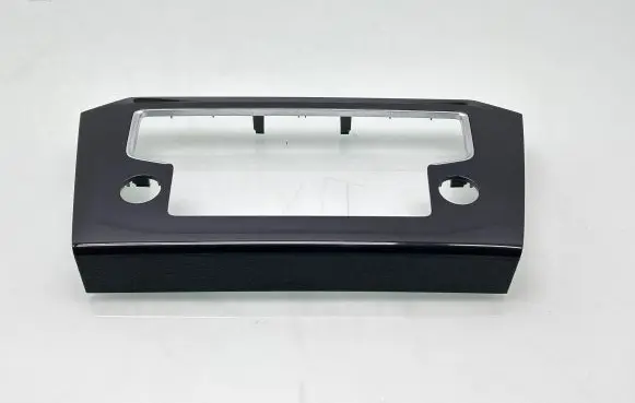 Volkswagen PASSAT B8 Radio/GPS head unit trim 3G1858069E