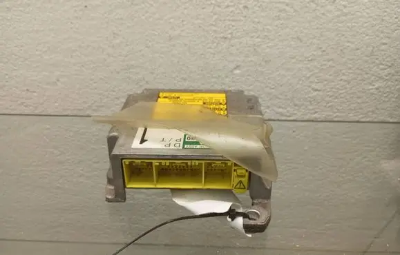 Airbag control unit/module