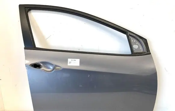 Hyundai i30 Front door