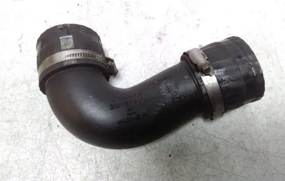 Volvo V70 Intercooler hose/pipe