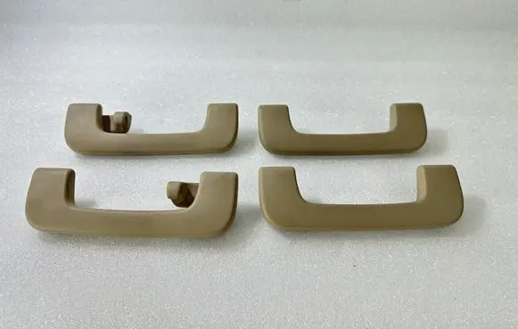 Audi Q7 4L A set of handles for the ceiling 8P0857607K 8P0857607L