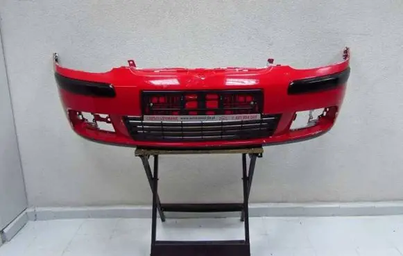 Volkswagen Golf V Front bumper 1K0807221 56619