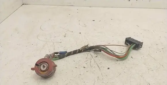 BMW 3 E36 Ignition lock contact 1378138 828878
