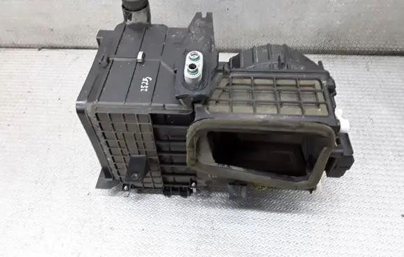 Hyundai Santa Fe Interior heater climate box assembly 