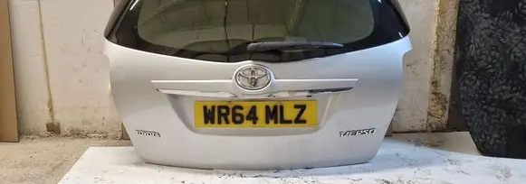 Toyota Verso-S Tailgate/trunk/boot lid 