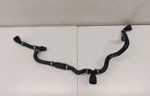 BMW X1 U11 Engine coolant pipe/hose 7827957