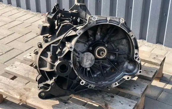 Ford Transit - Tourneo Connect Manual 5 speed gearbox XS4R7F096