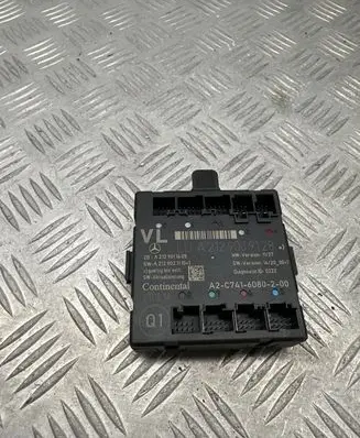 Mercedes-Benz E W212 Other control units/modules A2129011605