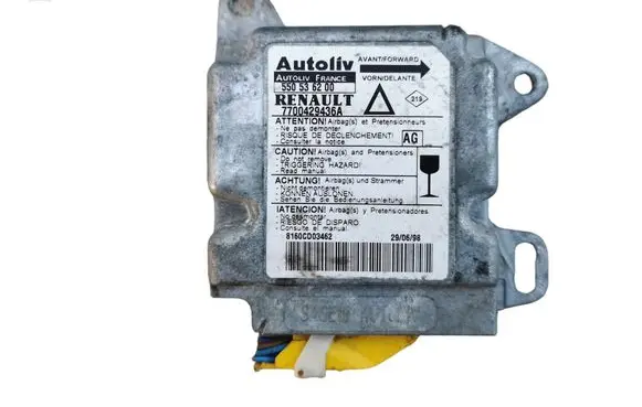 Renault Laguna I Airbag control unit/module 7700429436A 550536200