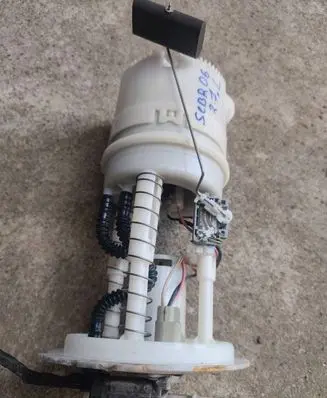 Chrysler Sebring (ST-22 - JR) In-tank fuel pump 360AB10360770