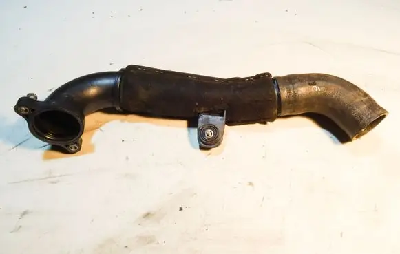 Audi A6 C7 Intercooler hose/pipe 04L145762AG 04L145770N