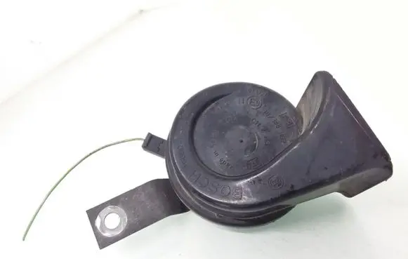 Nissan Almera N16 Horn signal CH2143 3881157 011157