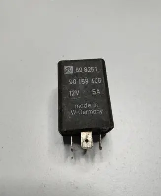 Opel Frontera A Other relay 90159406 898257