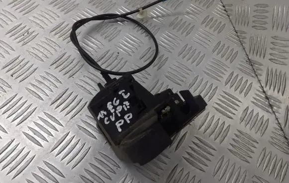 Renault Megane I Front door lock