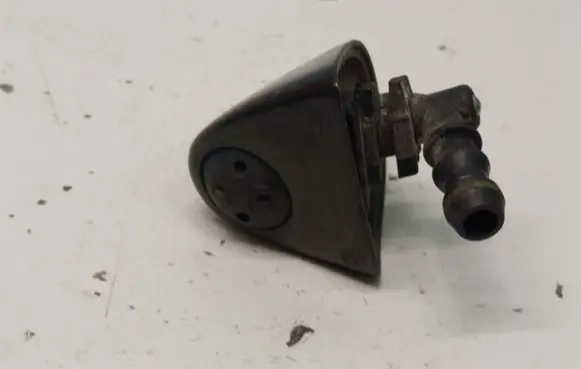 BMW X5 E53 Headlight washer spray nozzle
