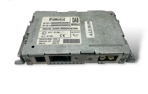 Jaguar XF X250 HiFi Audio sound control unit 6H5219C032AE 6H5214D401AE 10R024301