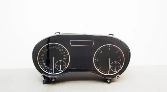 Mercedes-Benz B W246 W242 Speedometer (instrument cluster) A2469002007 A0263681341