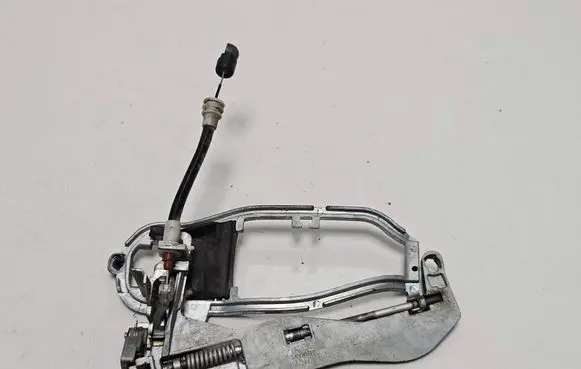 BMW X5 E53 Front door exterior handle/bracket 376829103 20150909