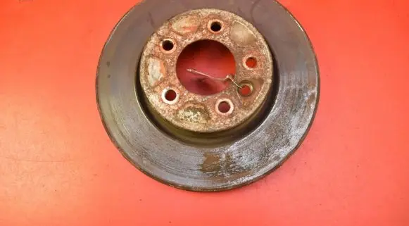 Land Rover Discovery 3 - LR3 Front brake disc