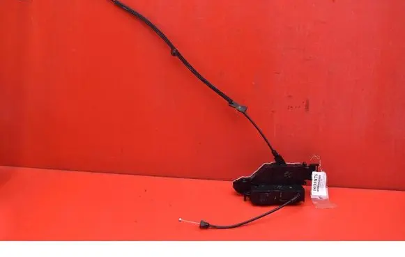 Mercedes-Benz E C207 W207 Front door lock 24097816