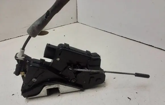 Front door lock