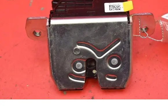 KIA Sportage Tailgate/trunk/boot lock/catch/latch 