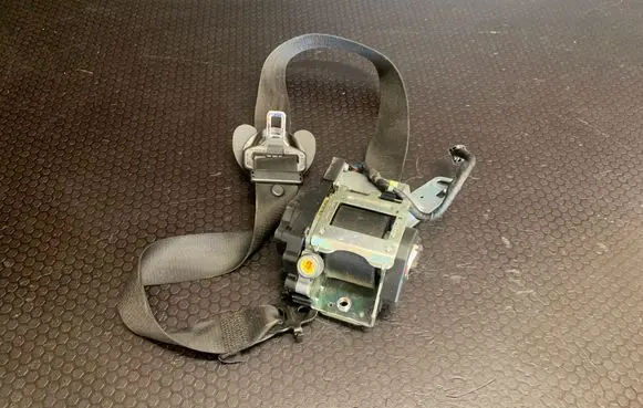 BMW 7 F01 F02 F03 F04 Front seatbelt 0007010 007788609 603060