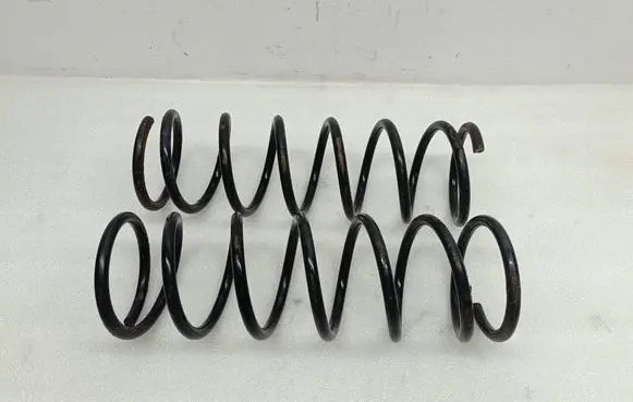 Opel Frontera B Rear coil spring