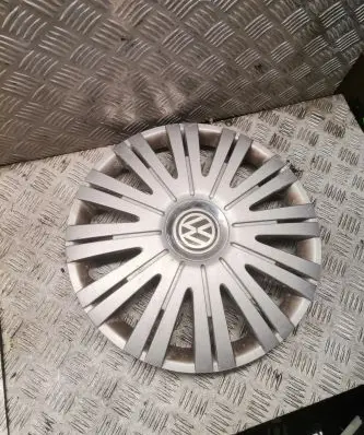 Volkswagen Golf IV R15 wheel hub/cap/trim 