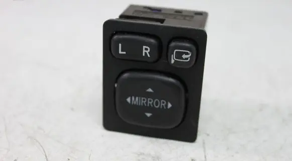 Toyota Auris 150 Wing mirror switch