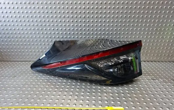 Toyota Yaris Cross Rear/tail lights S27725395 815600DE20